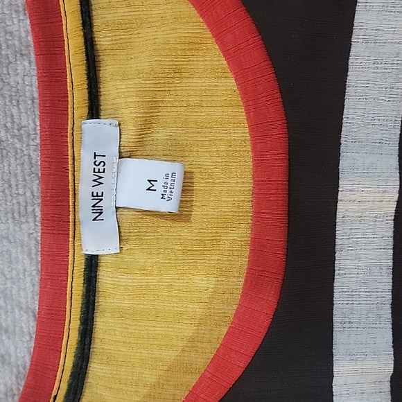 Women Nine West blouse - Picture 5 of 5